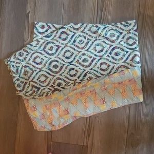 ⭐LulaRoe leggings 2 pair